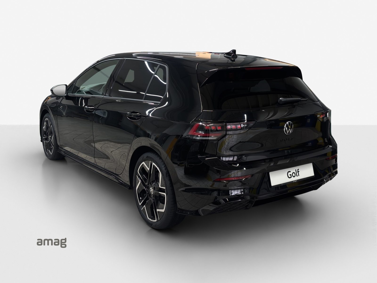 VW Golf R-Line, Petrol, New car, Automatic - 3