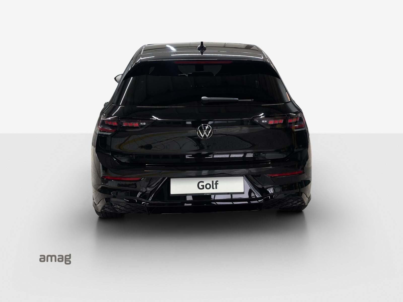VW Golf R-Line, Petrol, New car, Automatic - 4