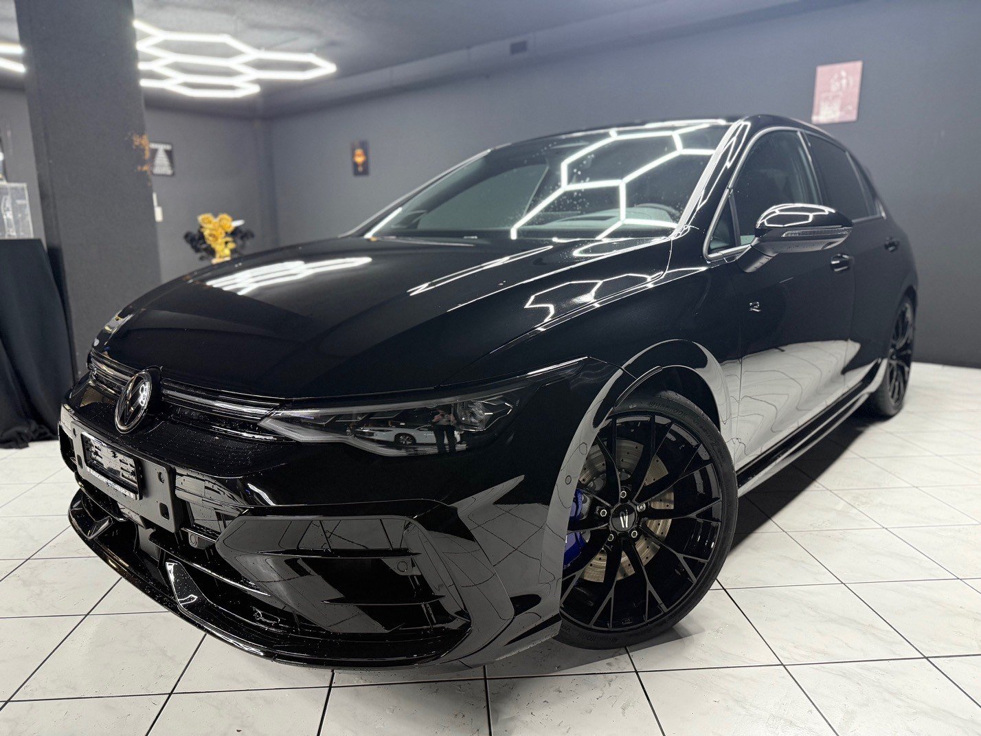 VW Golf 2.0TSI R 4M, Essence, Voiture nouvelle, Automatique - 2