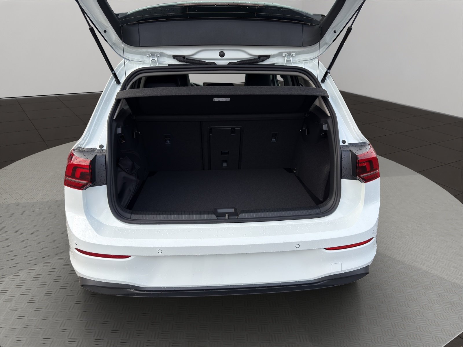 VW Golf 1.5 e TSI mHEV Life DSG, Mild-Hybrid Benzin/Elektro, Neuwagen, Automatik - 6