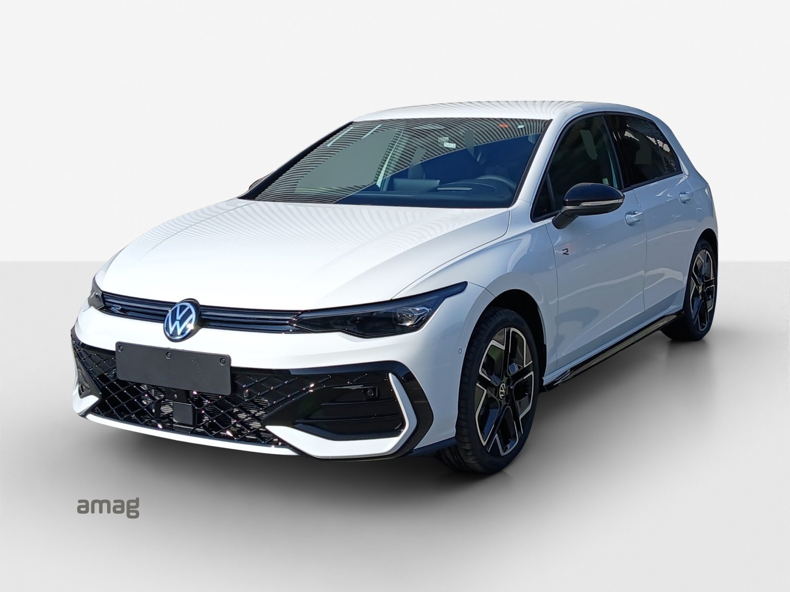 VW Golf R-Line