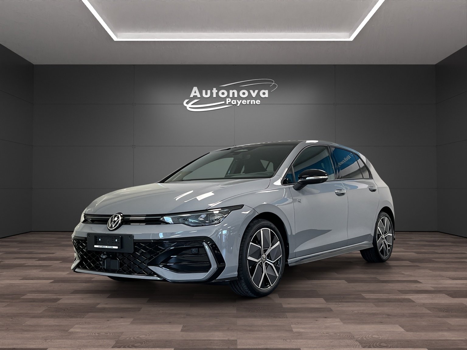 VW Golf 1.5 e TSI mHEV R-Line DSG