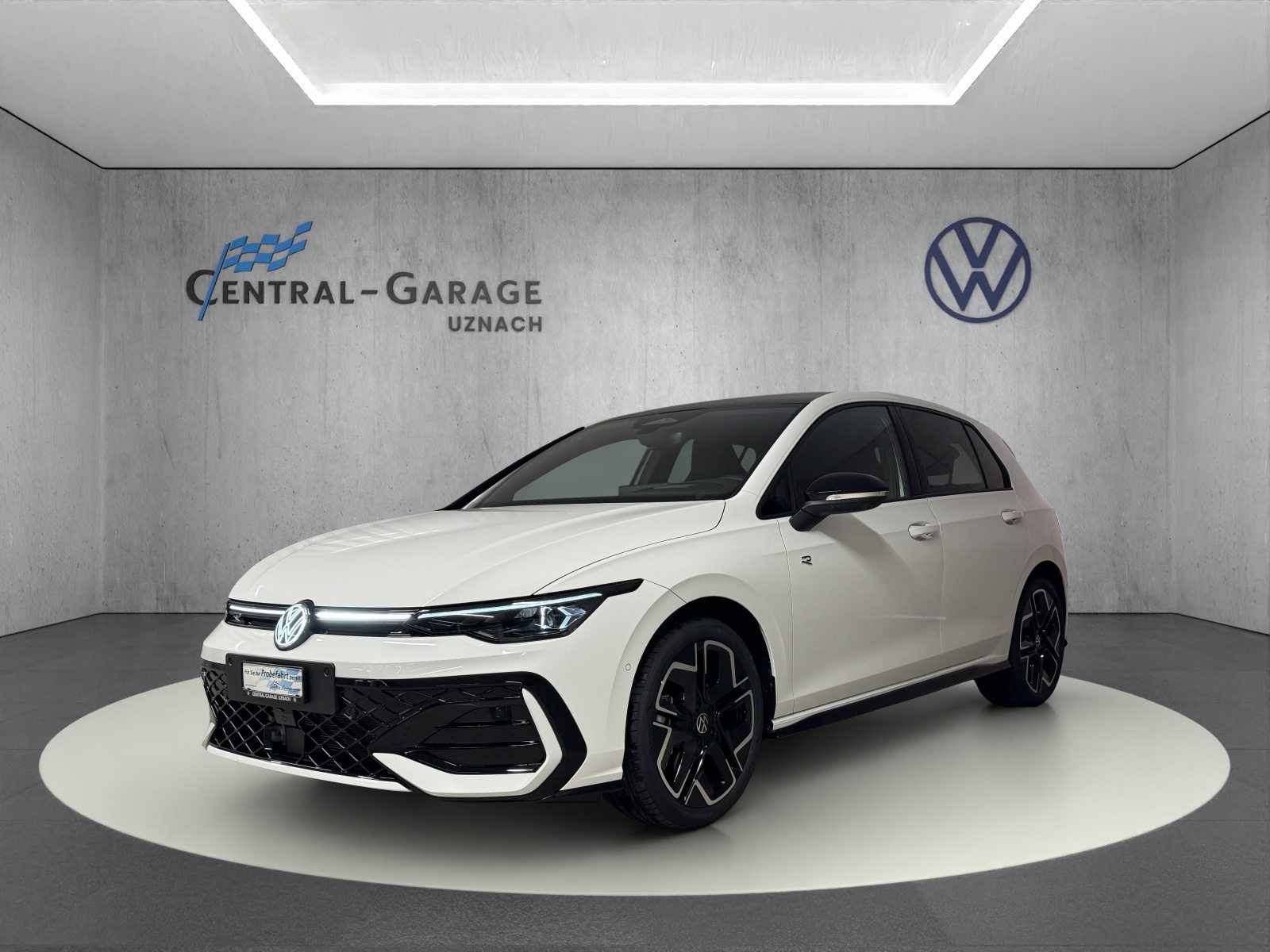 VW Golf R-Line, Essence, Voiture nouvelle, Automatique