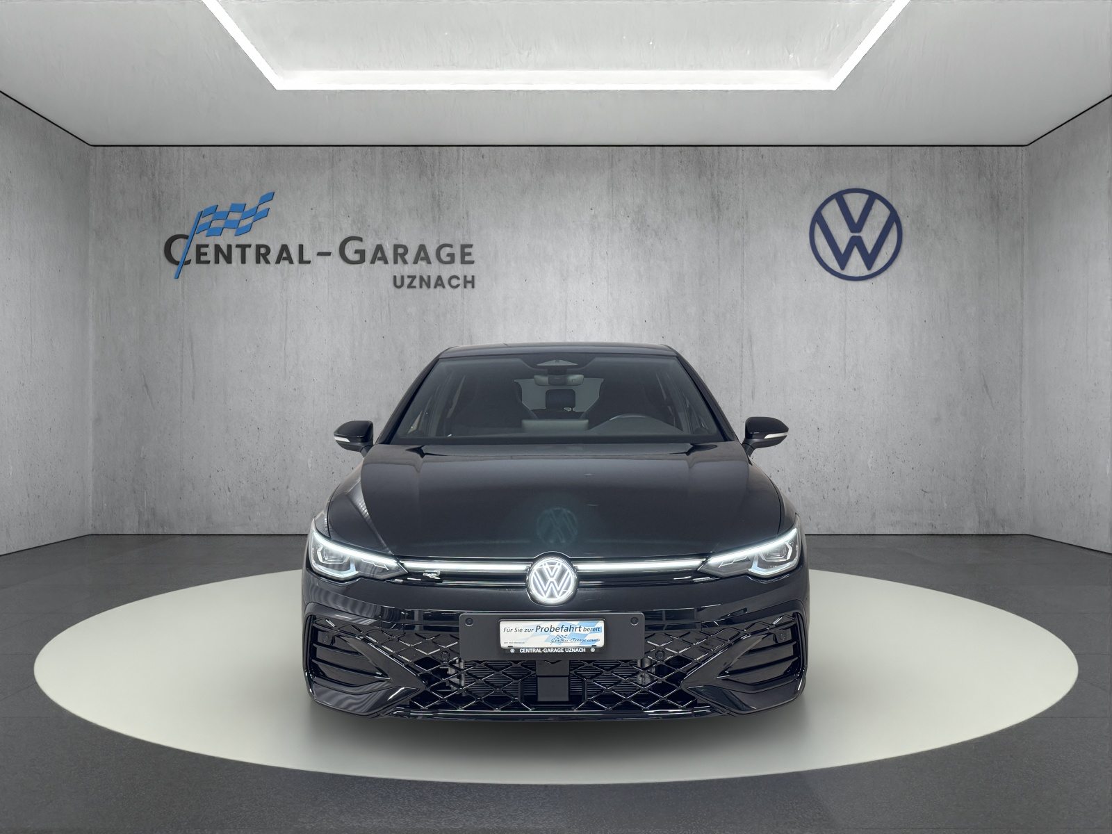 VW Golf R-Line, Petrol, New car, Automatic - 3