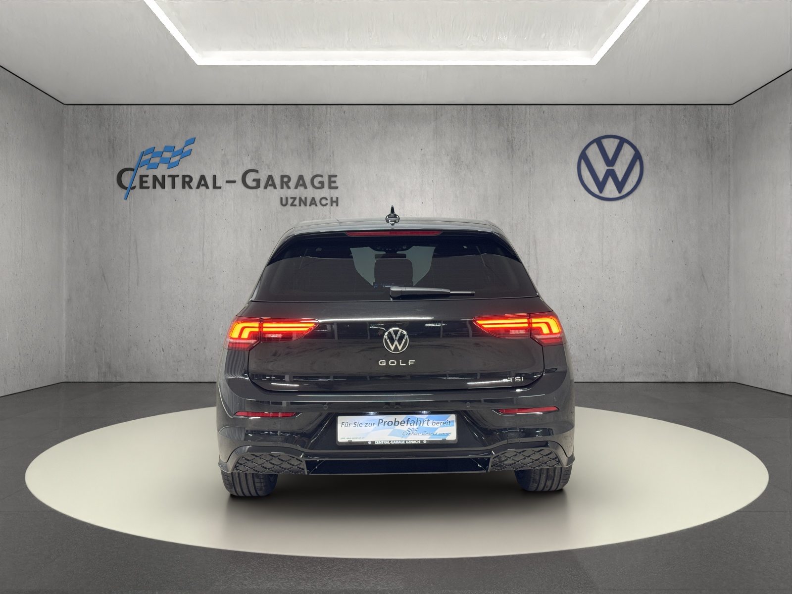 VW Golf R-Line, Petrol, New car, Automatic - 5