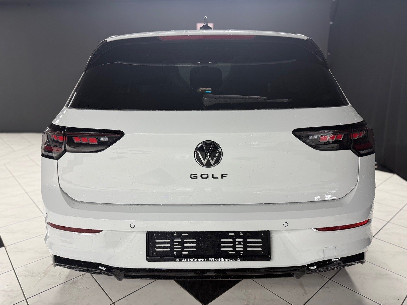 VW Golf 1.5 e TSI R-Line DSG, Mild-Hybrid Benzin/Elektro, Neuwagen, Automatik - 5