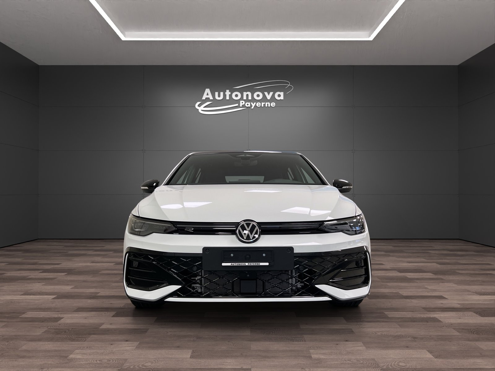 VW Golf 1.5 e TSI mHEV R-Line DSG, Hybride Leggero Benzina/Elettrica, Auto nuove, Automatico - 2