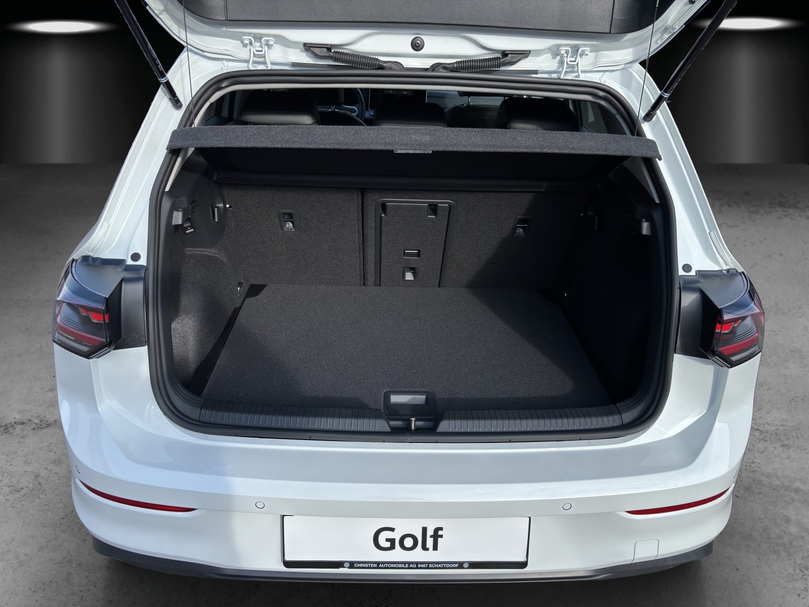 VW Golf Life, Petrol, New car, Automatic - 7