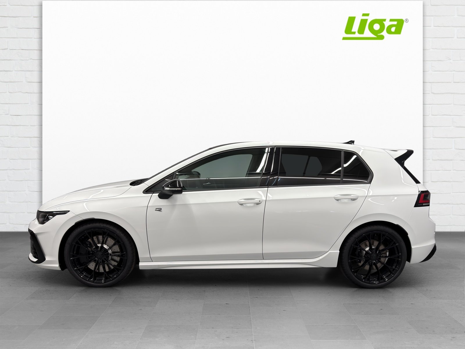 VW Golf VIII 2.0 TSI R DSG 4motion