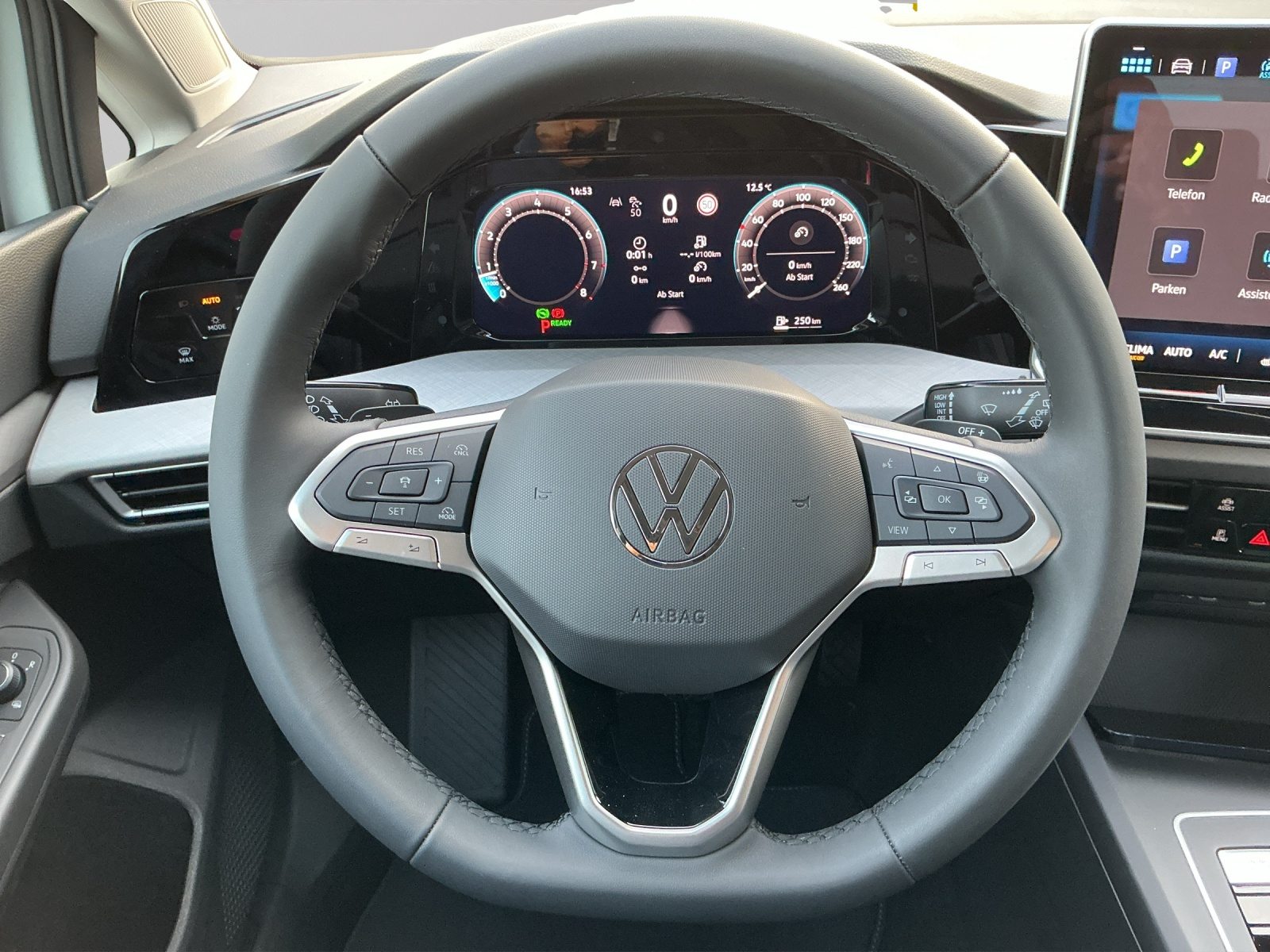 VW Golf UNITED, Benzin, Neuwagen, Automatik - 6