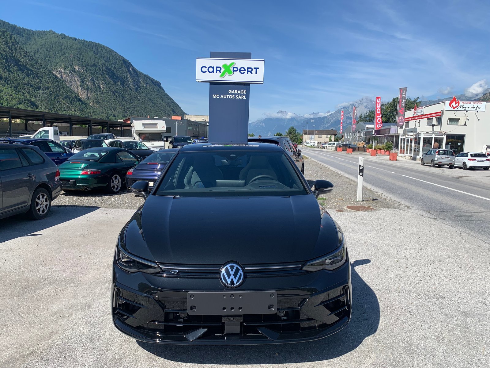 VW Golf 2.0 TSI R DSG 4 Motion, Essence, Voiture nouvelle, Automatique - 2