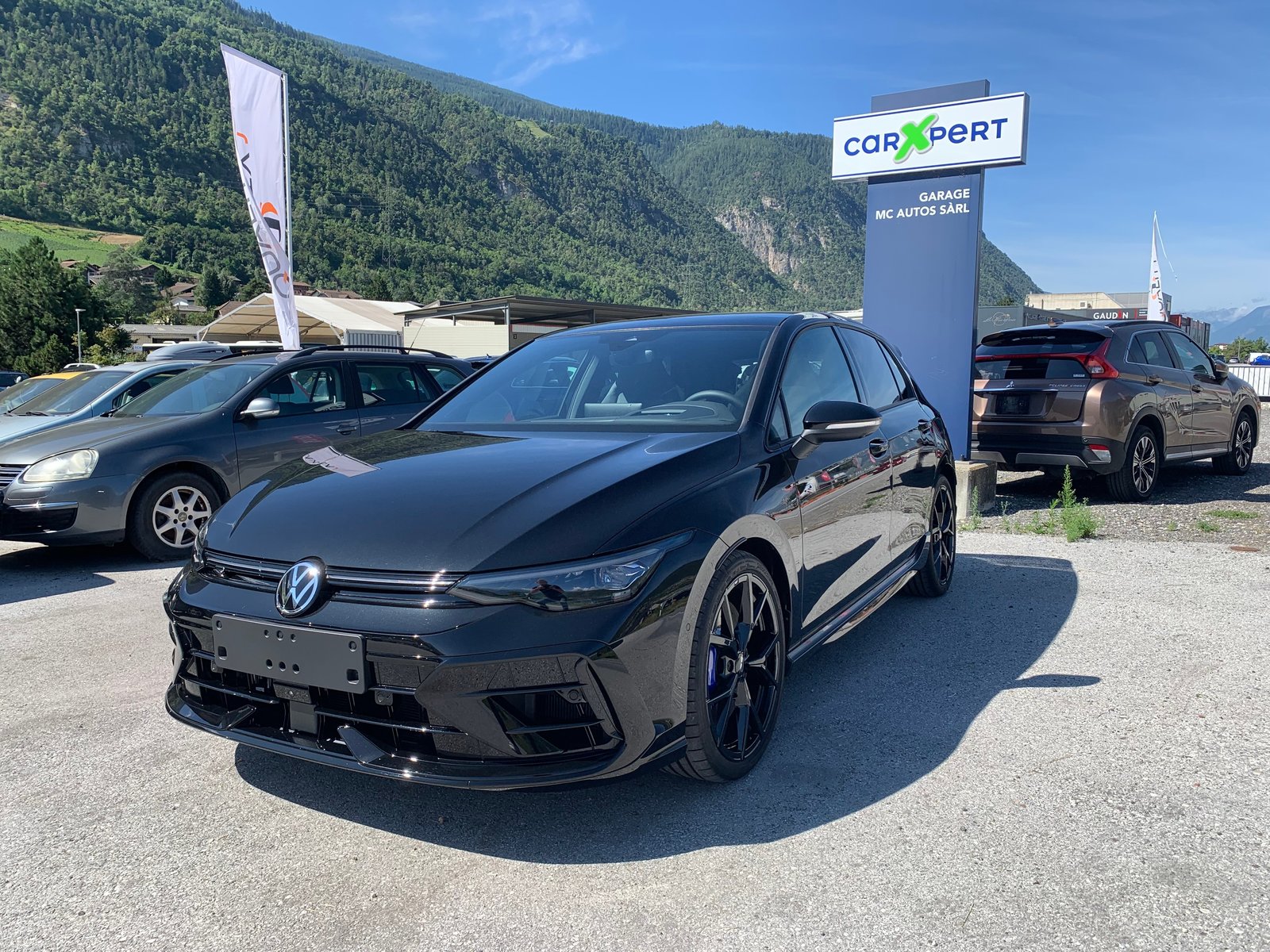 VW Golf 2.0 TSI R DSG 4 Motion, Essence, Voiture nouvelle, Automatique - 3