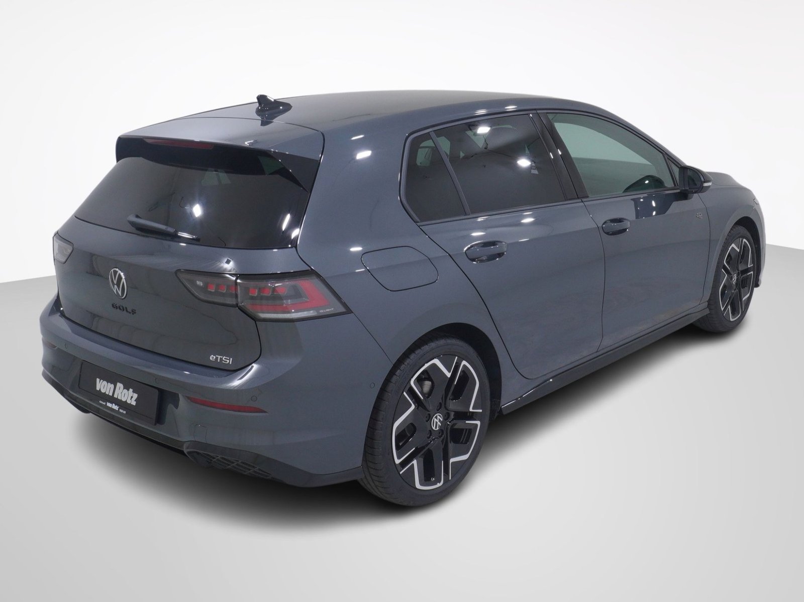 VW Golf VIII 1.5 eTSI R-Line DSG, Essence, Voiture nouvelle, Automatique - 5