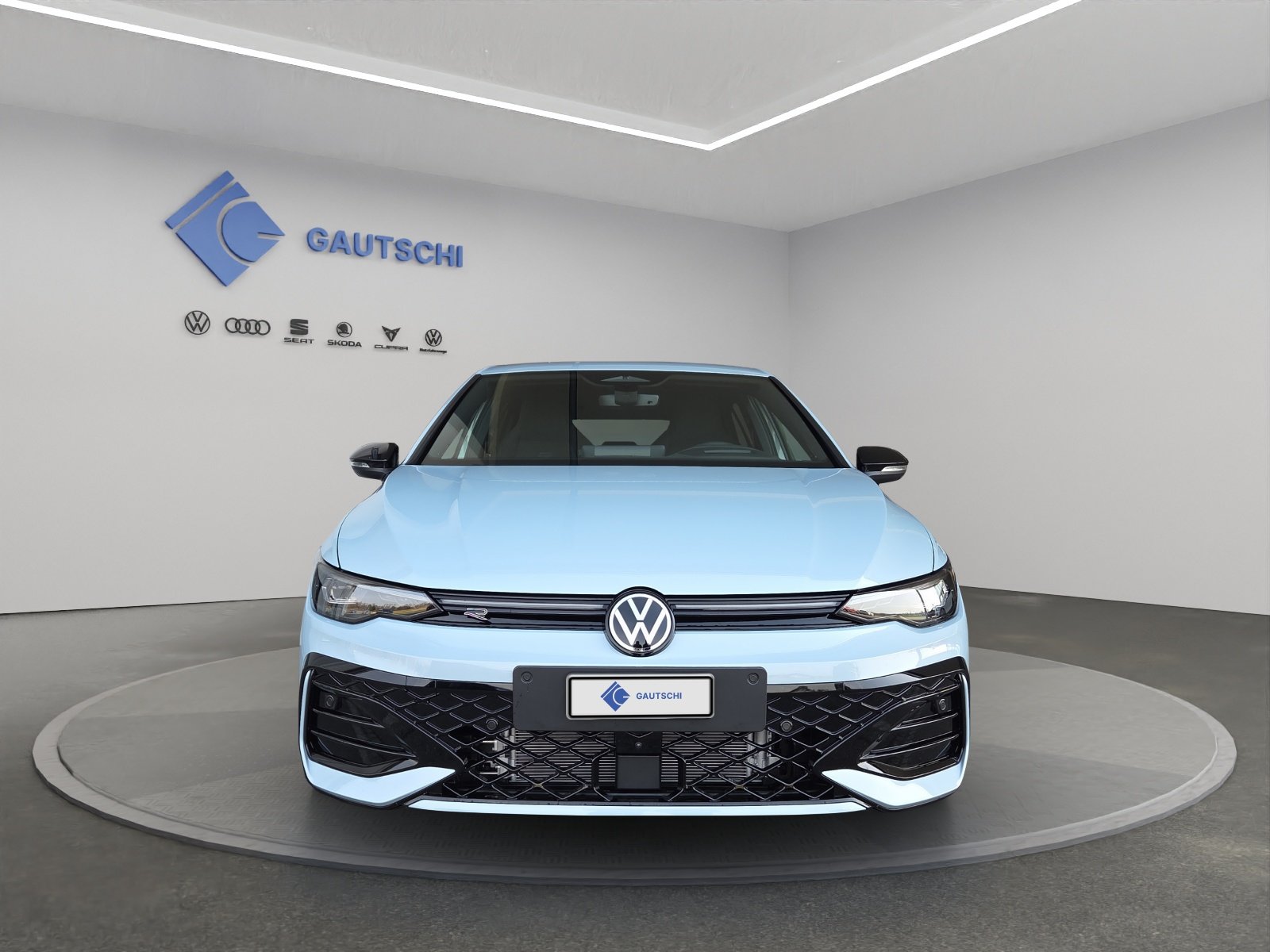 VW Golf 1.5 e TSI mHEV R-Line DSG, Mild-Hybrid Petrol/Electric, New car, Automatic - 5