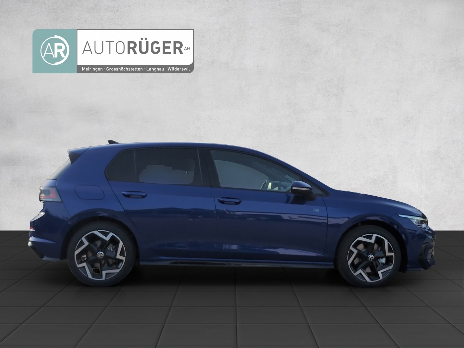 VW Golf 2.0 TSI R-Line DSG 4 Motion, Petrol, New car, Automatic - 7