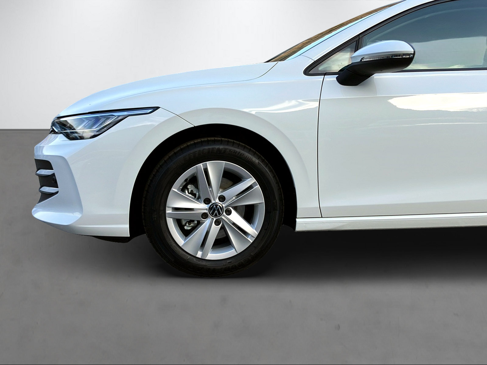 VW Golf VIII 1.5 eTSI DSG, Mild-Hybrid Benzin/Elektro, Neuwagen, Automatik - 5