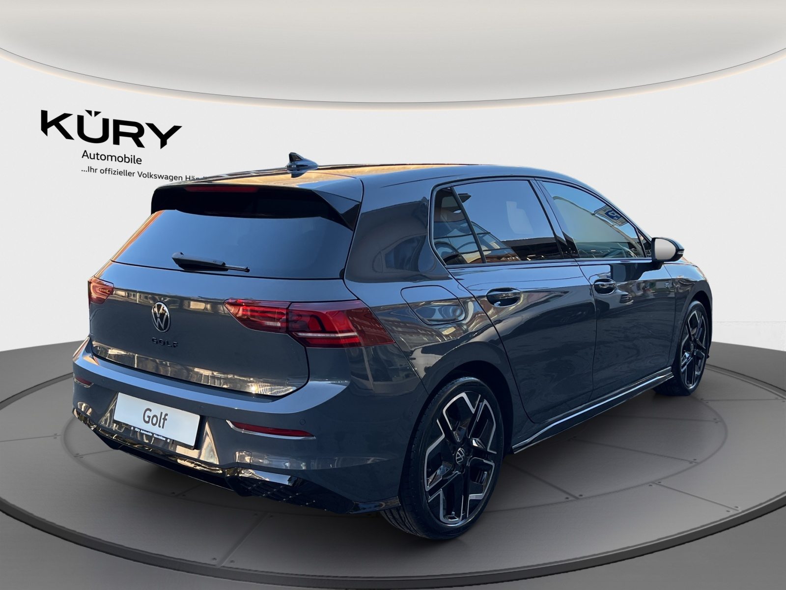 VW Golf R-Line, Petrol, New car, Automatic - 5