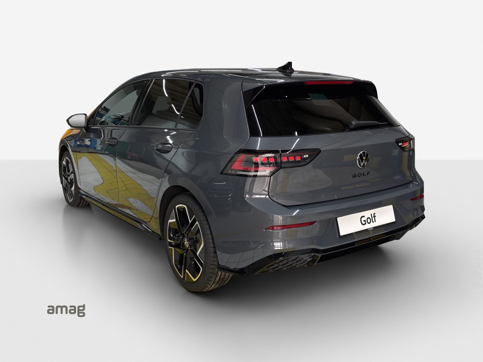 VW Golf R-Line, Petrol, New car, Automatic - 3