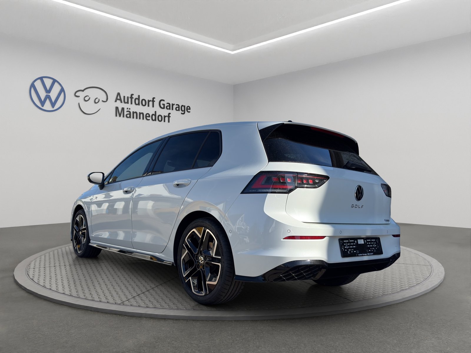 VW Golf 2.0 TSI R-Line DSG 4 Motion, Benzina, Auto nuove, Automatico - 4