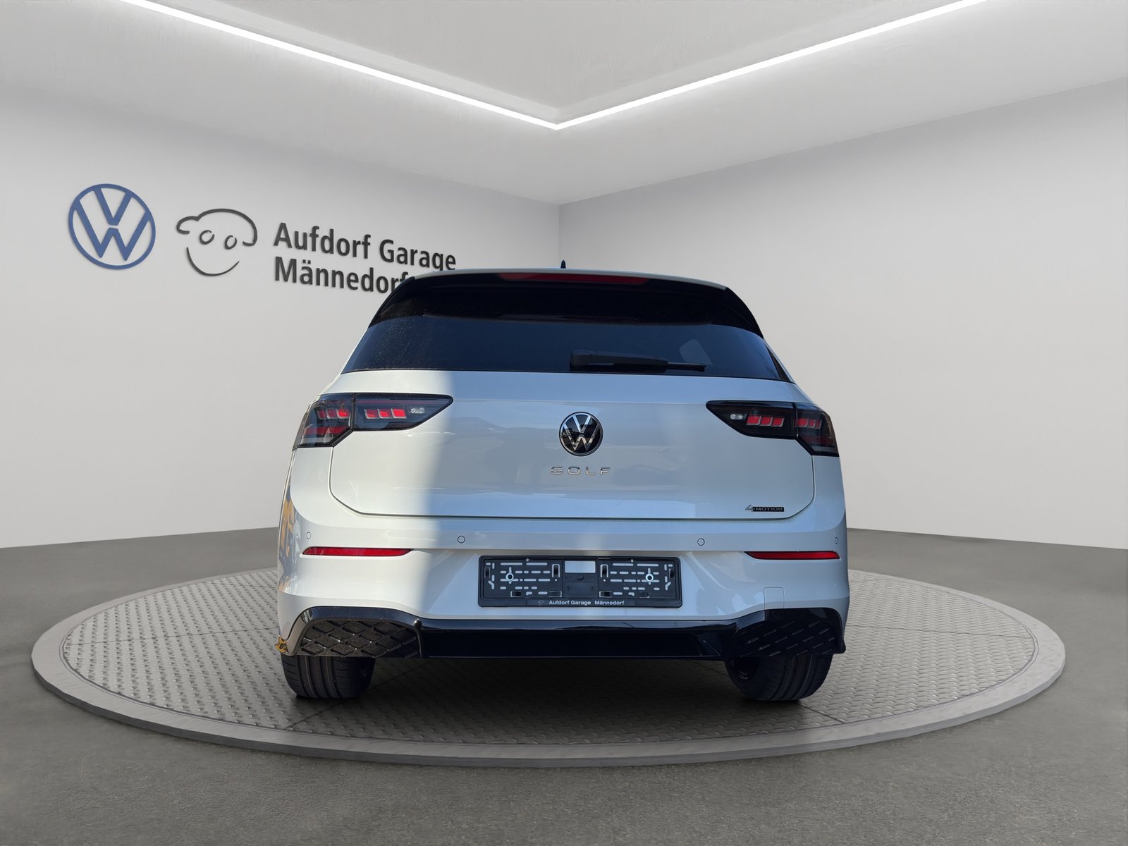 VW Golf 2.0 TSI R-Line DSG 4 Motion, Benzina, Auto nuove, Automatico - 5