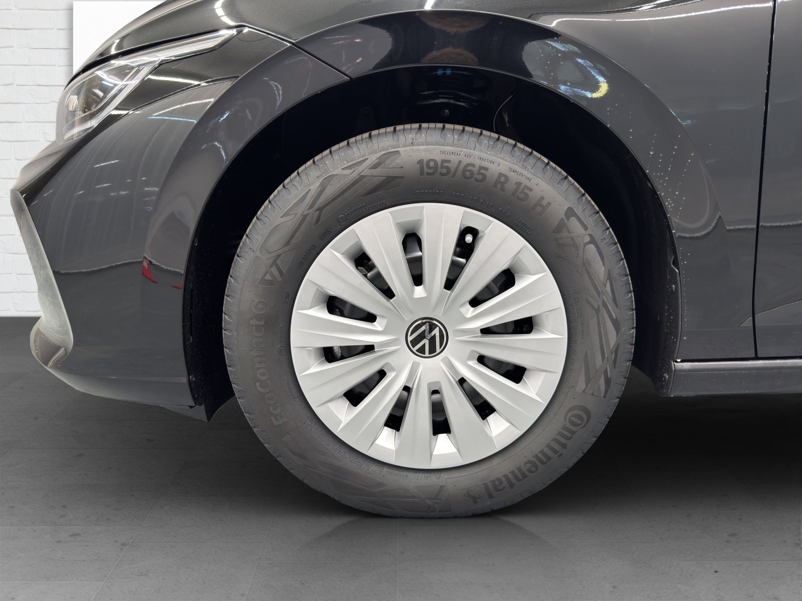 VW Golf VIII 1.5 eTSI, Essence, Voiture nouvelle, Manuelle - 6