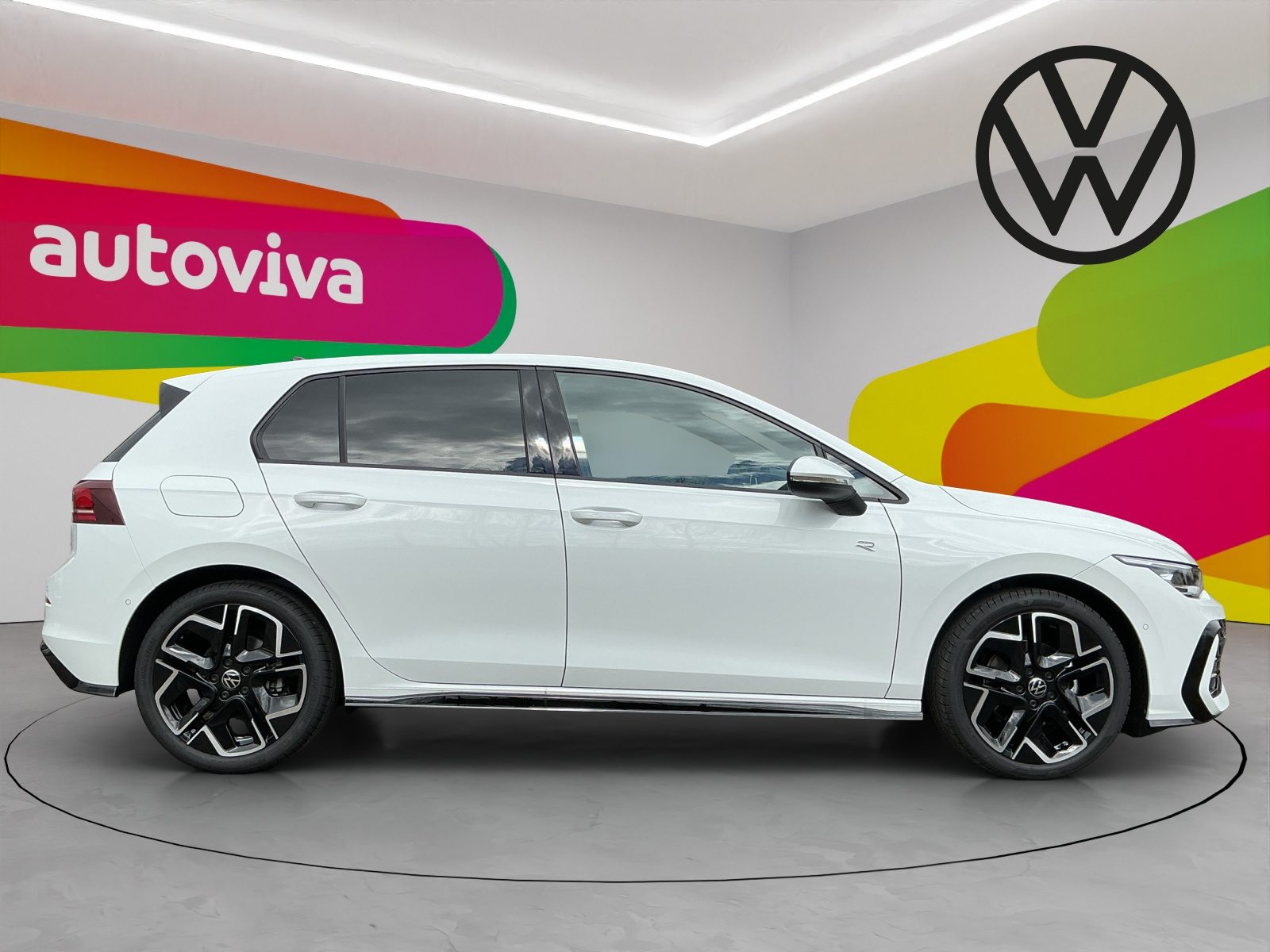 VW Golf R-Line, Petrol, New car, Automatic - 4