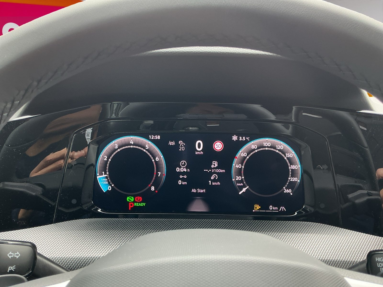 VW Golf R-Line, Petrol, New car, Automatic - 7