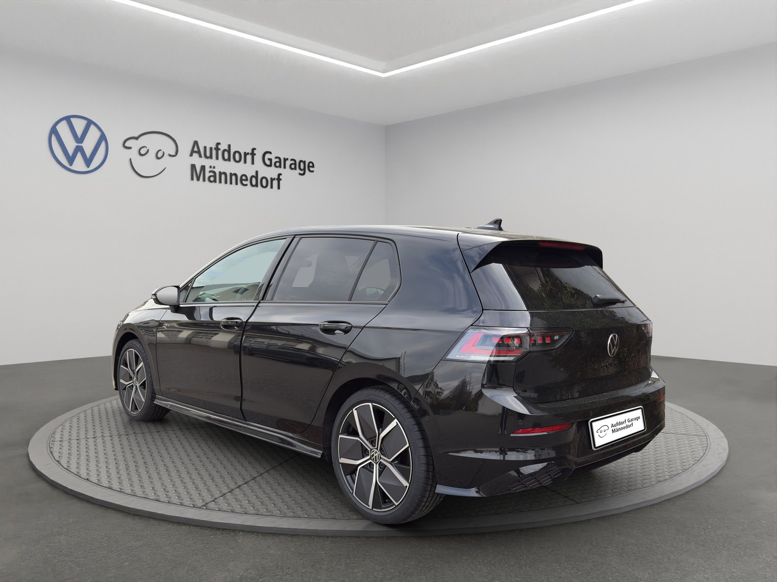 VW Golf 1.5 e TSI mHEV R-Line DSG, Hybride Léger Essence/Électricité, Voiture nouvelle, Automatique - 4