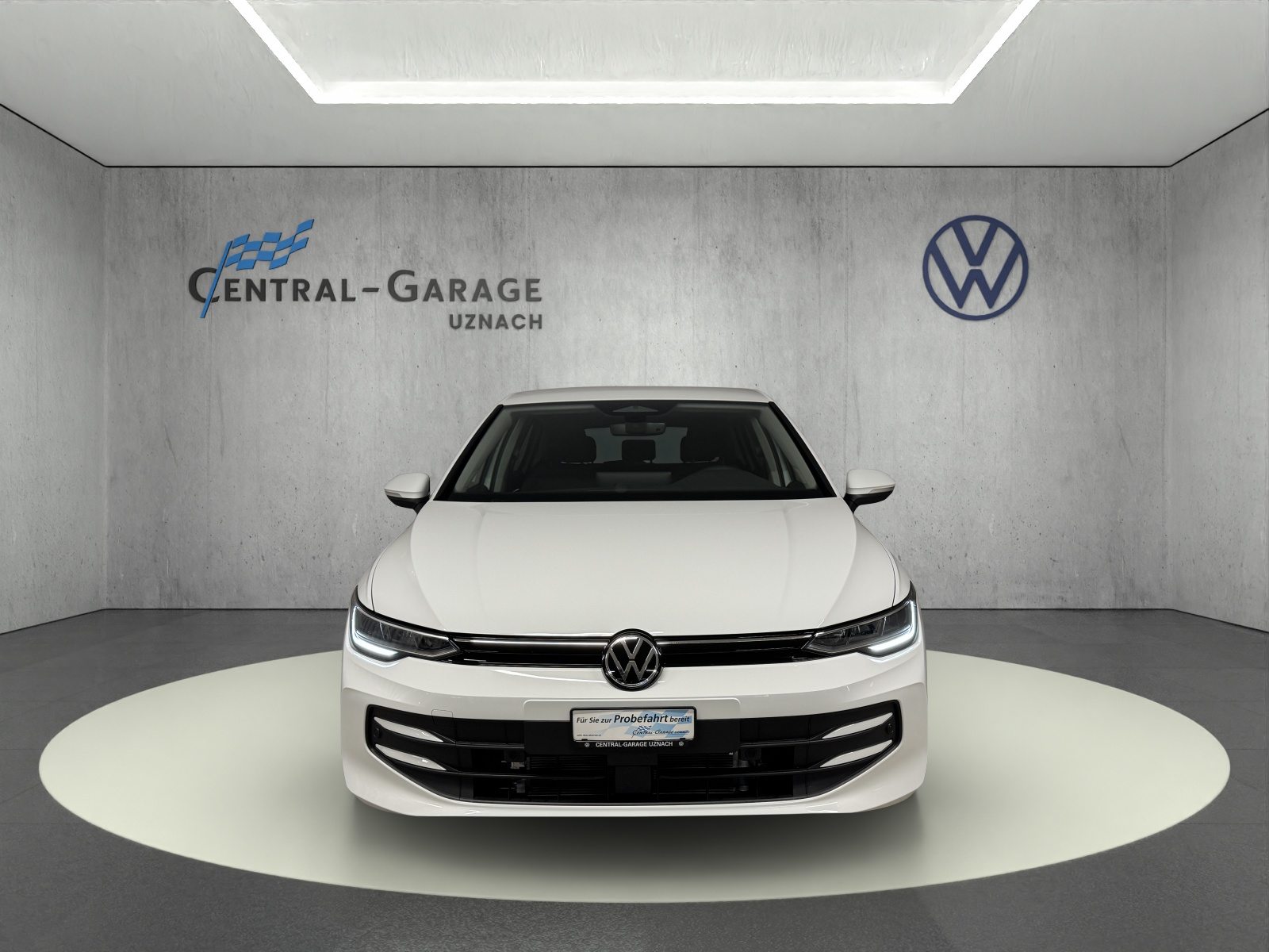 VW Golf Life PHEV, Full-Hybrid Petrol/Electric, New car, Automatic - 2