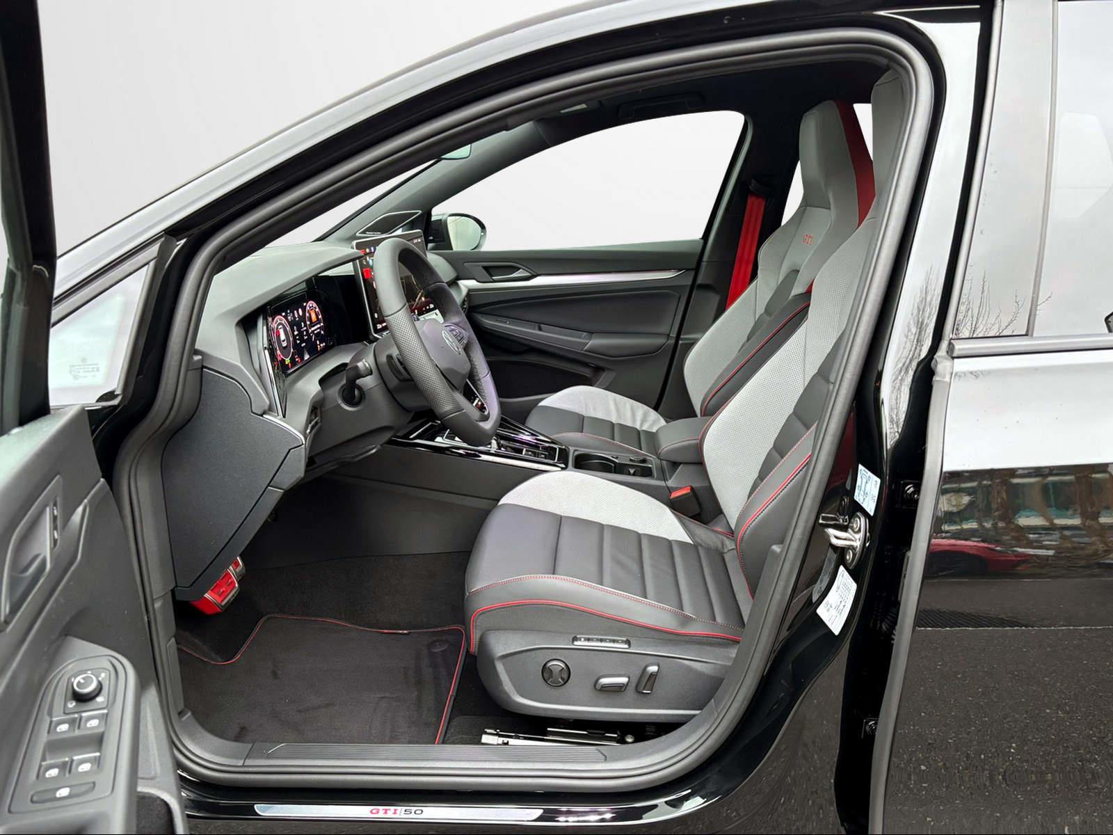 VW Golf GTI Edition 50, Petrol, New car, Automatic - 5