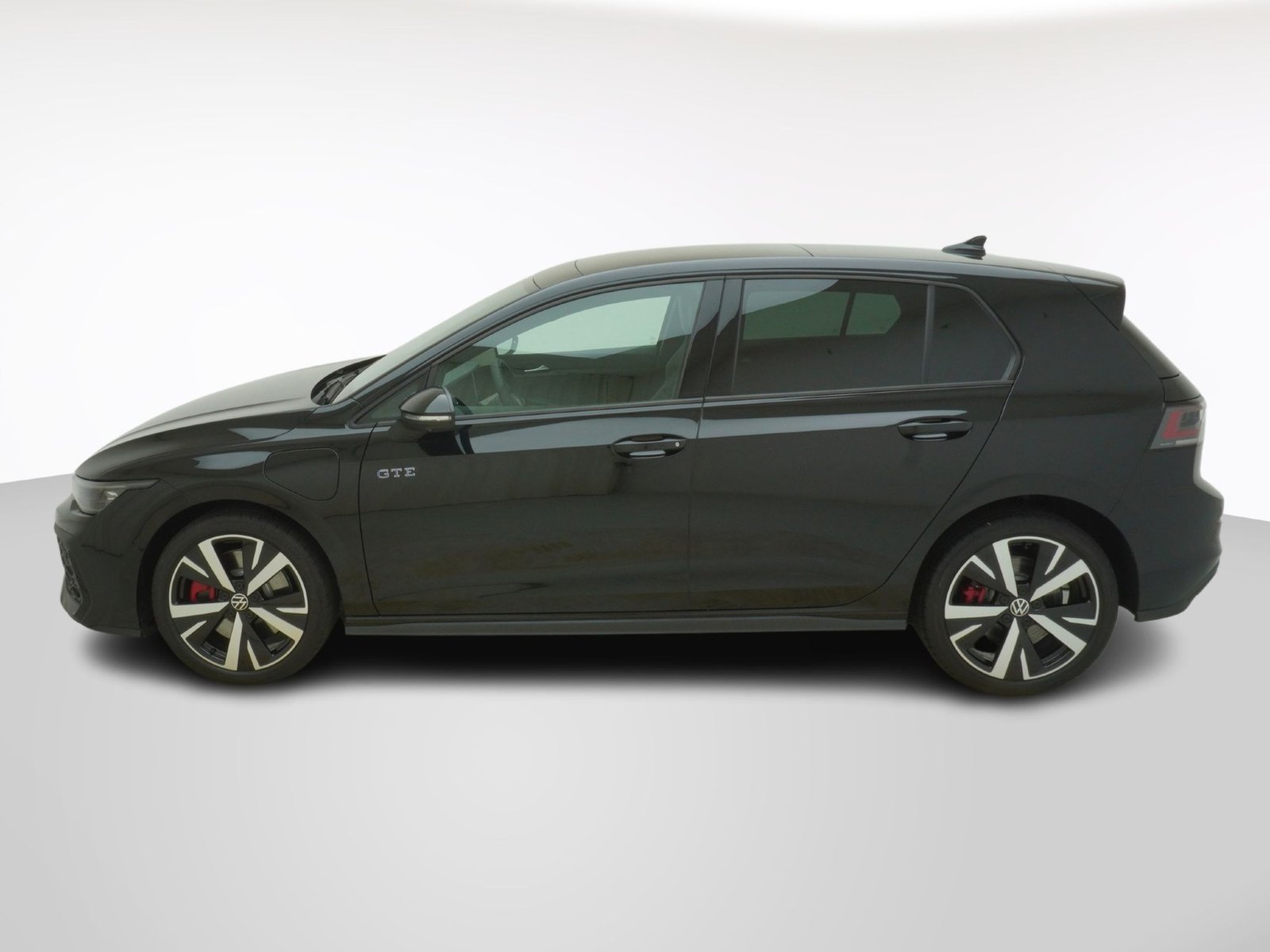 VW Golf VIII 1.5 TSI Plug-in-Hybrid GTE DSG, Plug-in-Hybrid Benzin/Elektro, Neuwagen, Automatik - 2