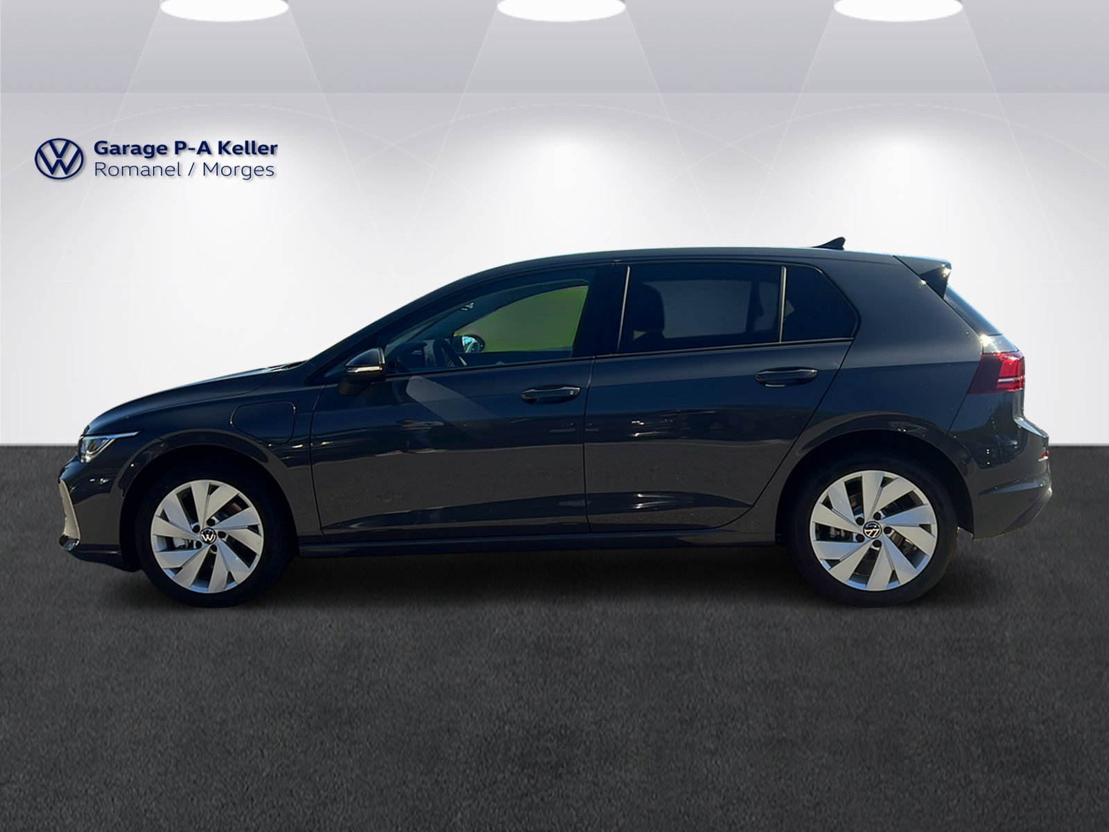 VW Golf 1.5 TSI PHEV Life, Plug-in-Hybrid Petrol/Electric, New car, Automatic - 2