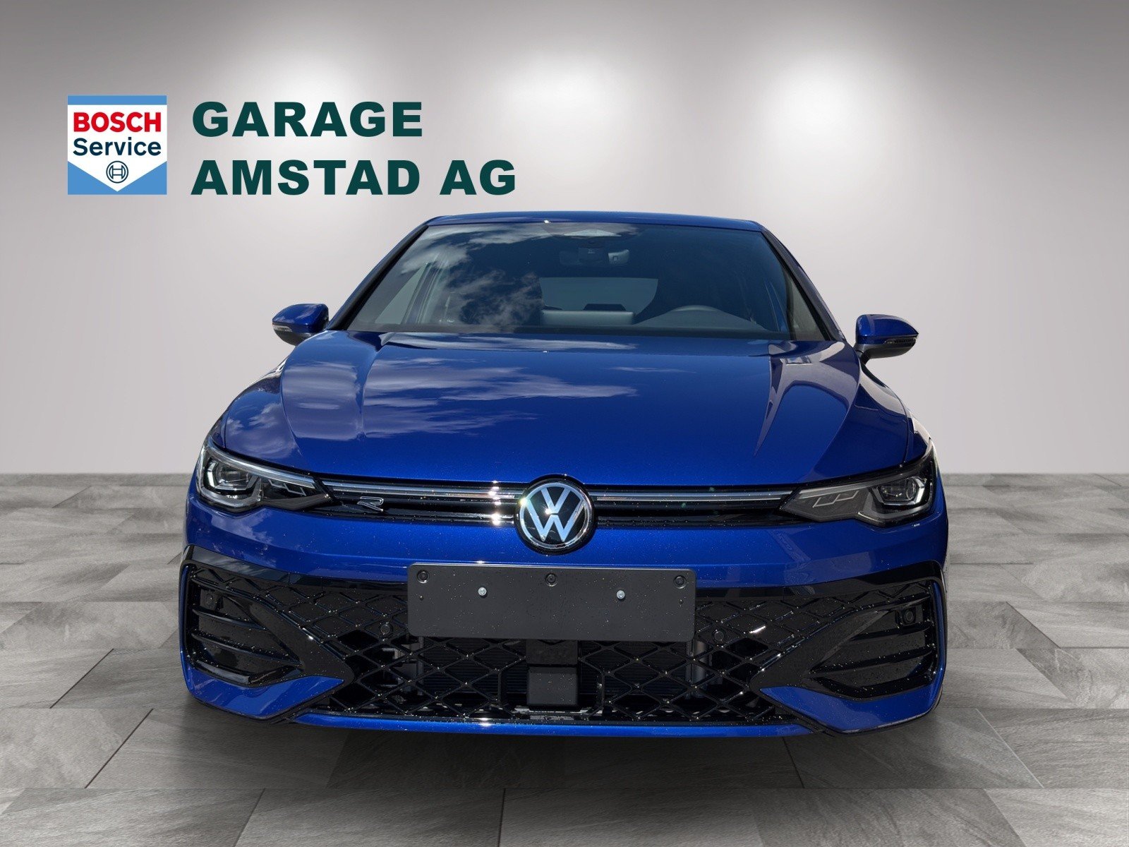 VW Golf 2.0 TSI R-Line DSG 4 Motion, Petrol, New car, Automatic - 2