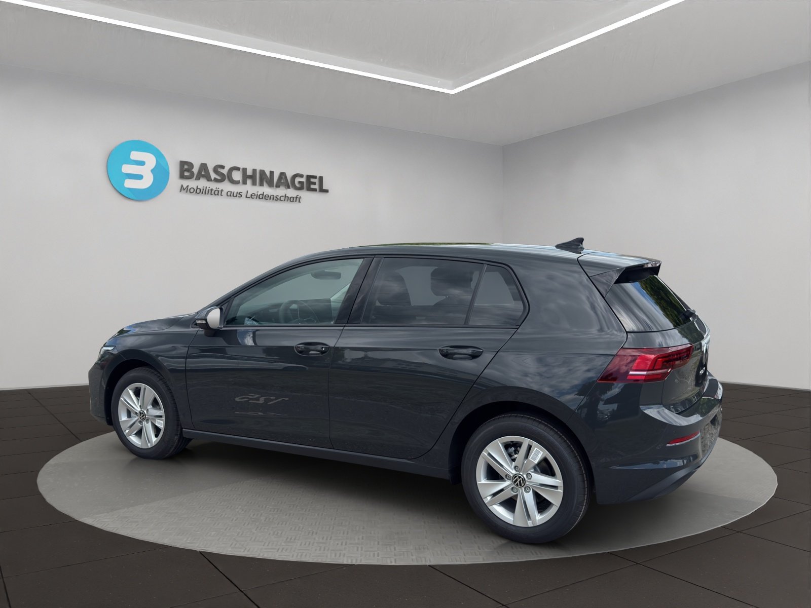 VW Golf 1.5 e TSI mHEV Value DSG, Petrol, New car, Automatic - 3