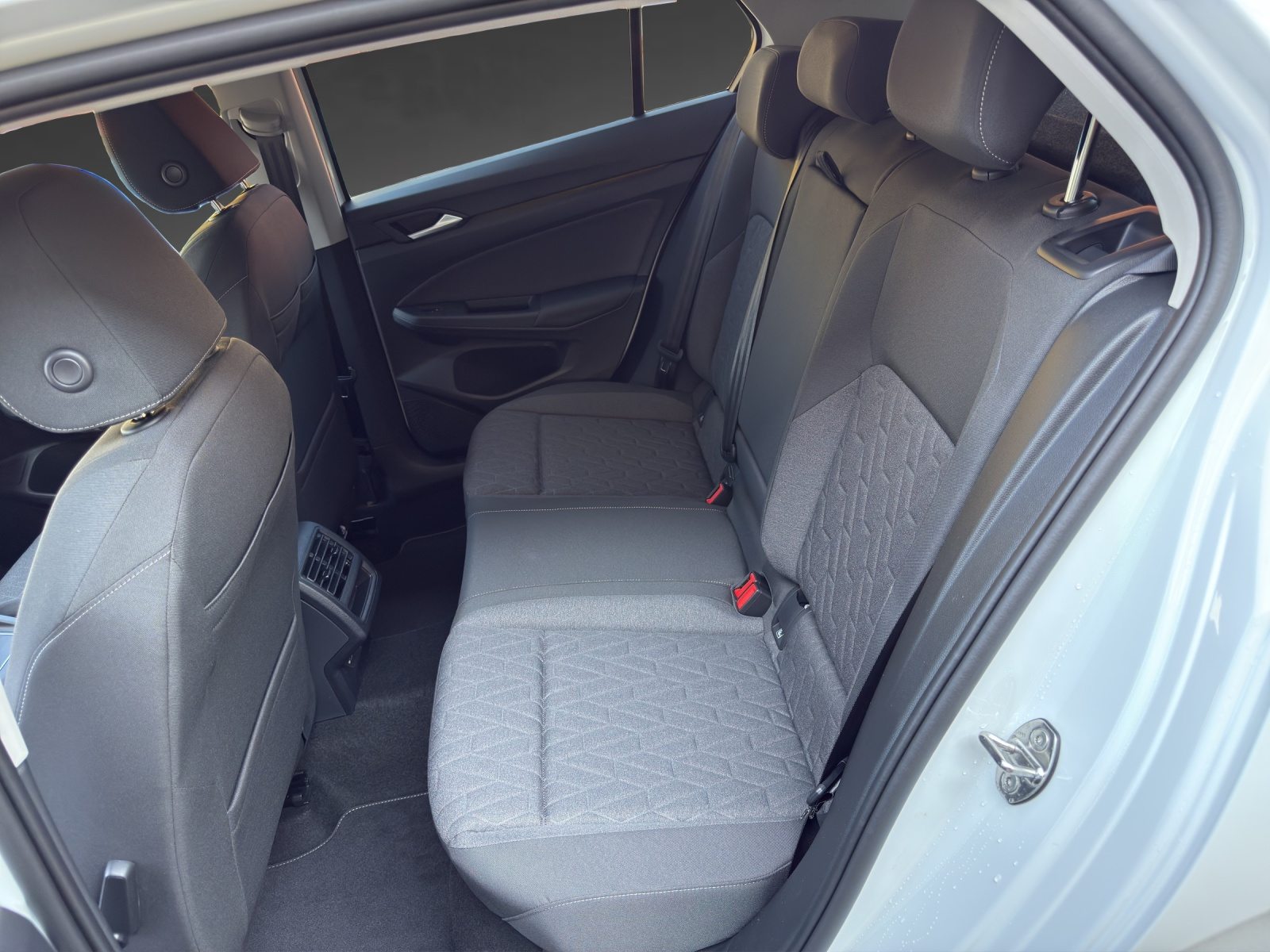 VW Golf UNITED, Essence, Voiture nouvelle, Automatique - 7
