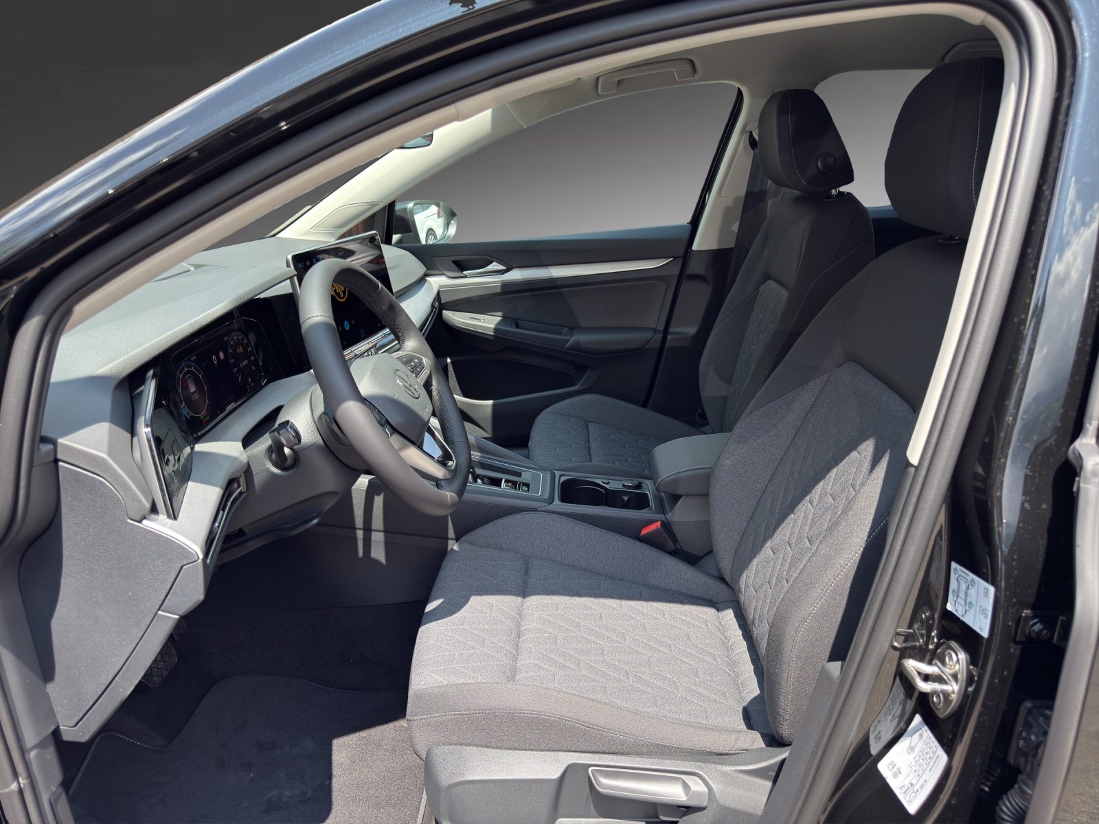 VW Golf UNITED, Essence, Voiture nouvelle, Automatique - 6
