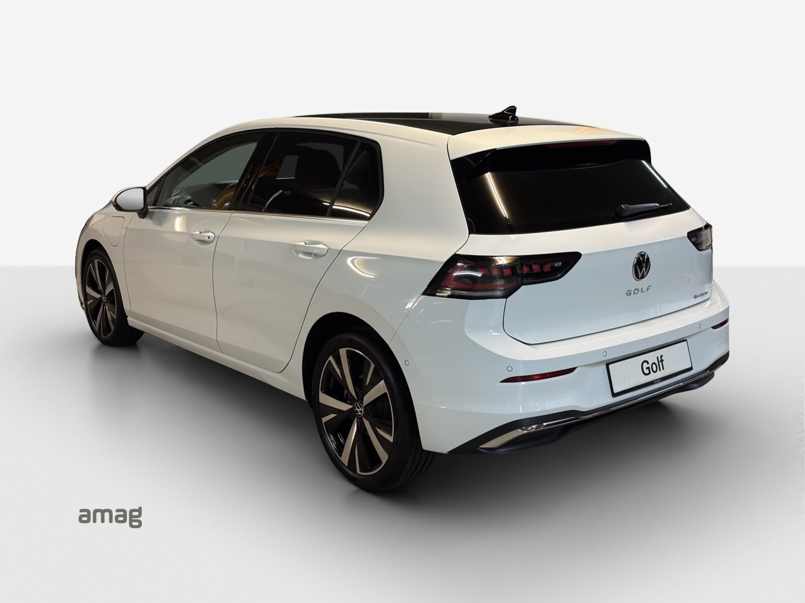 VW Golf Style PHEV, Voll-Hybrid Benzin/Elektro, Neuwagen, Automatik - 3