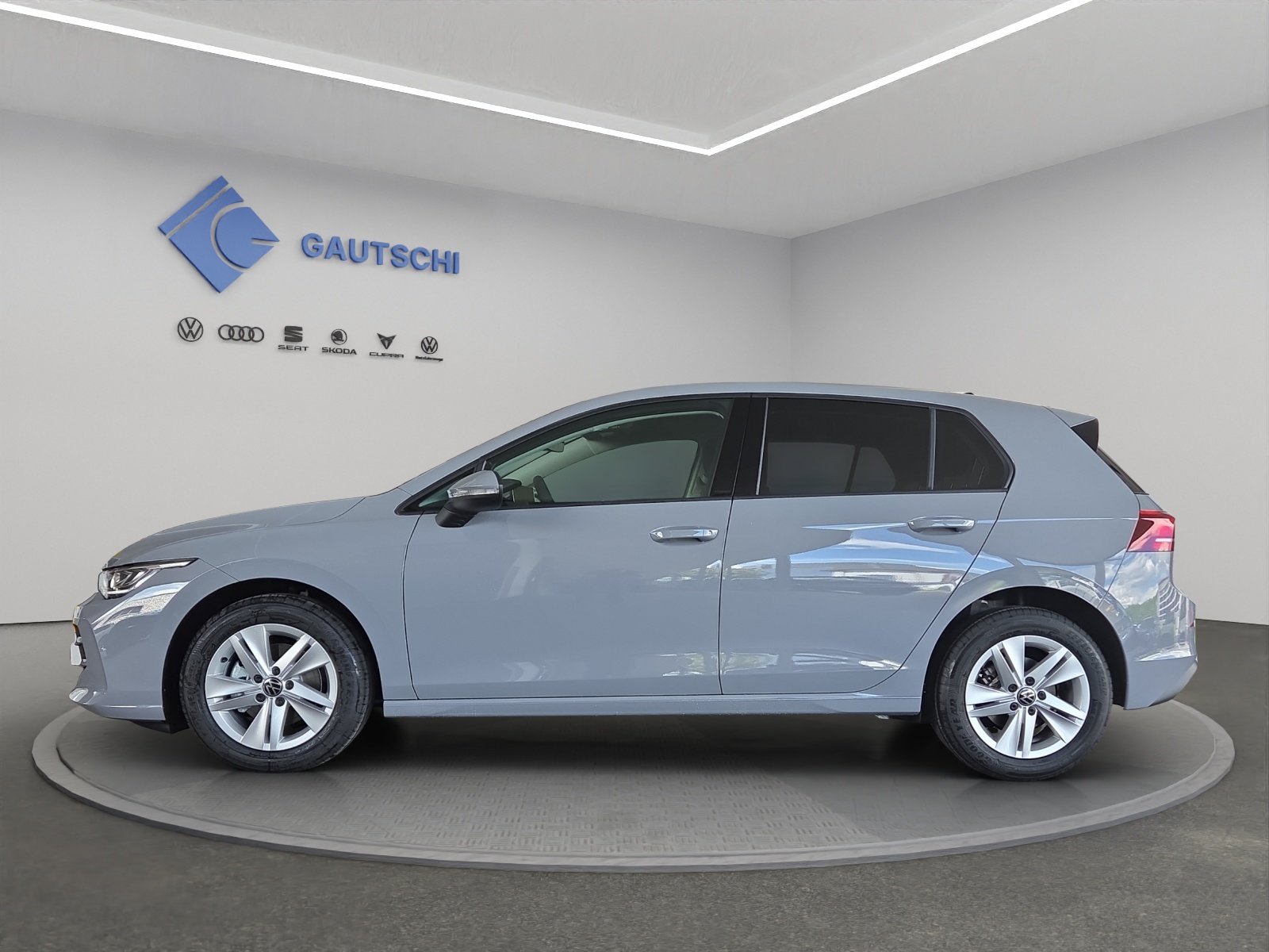VW Golf 1.5 e TSI mHEV Value DSG, Petrol, New car, Automatic - 2