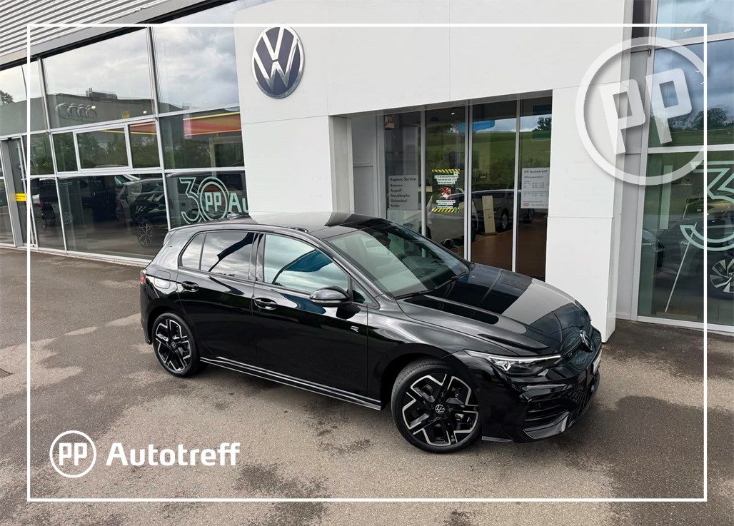 VW Golf R-Line