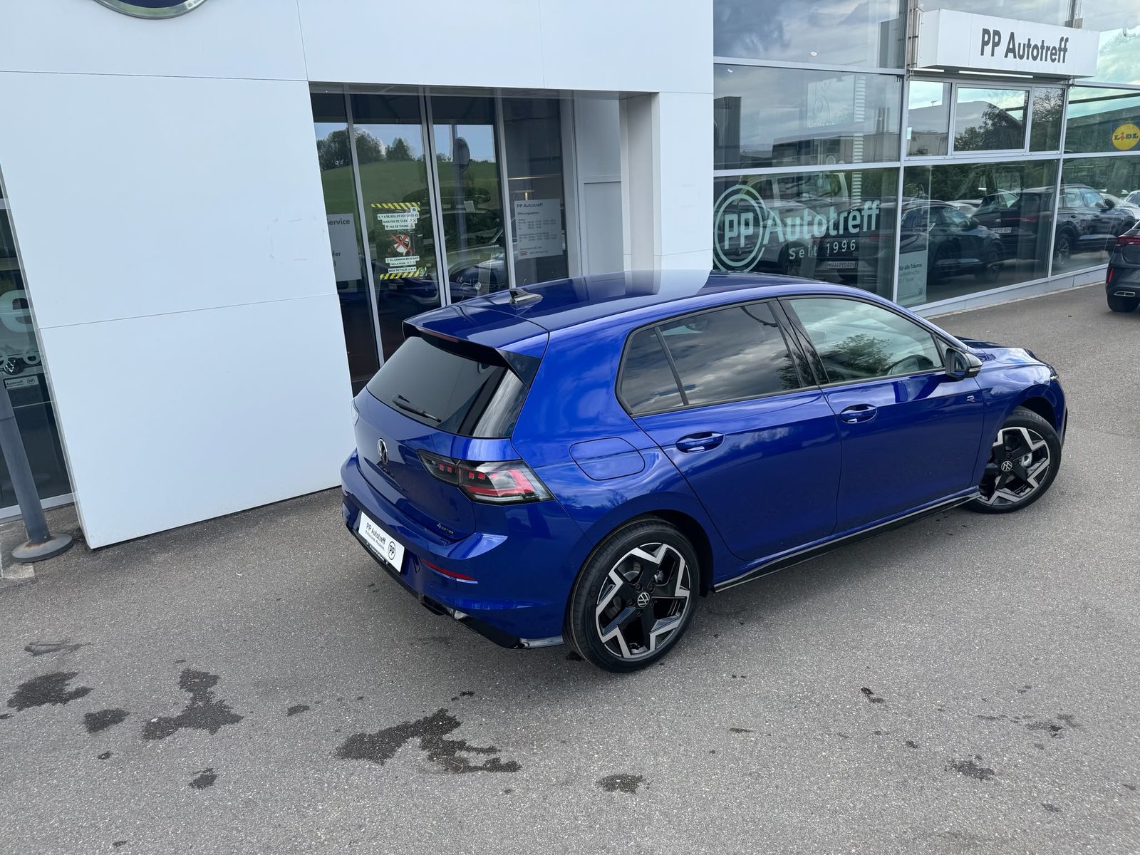 VW Golf R-Line, Benzina, Auto nuove, Automatico - 4