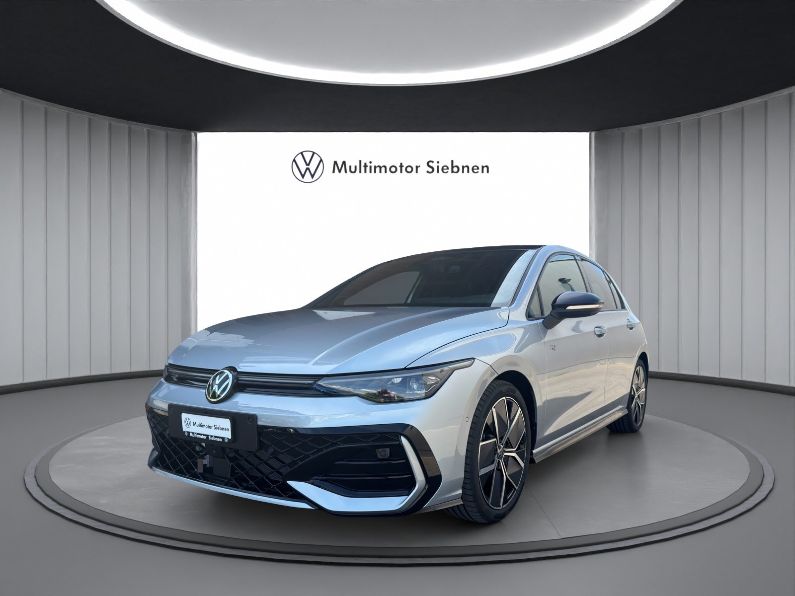 VW Golf R-Line