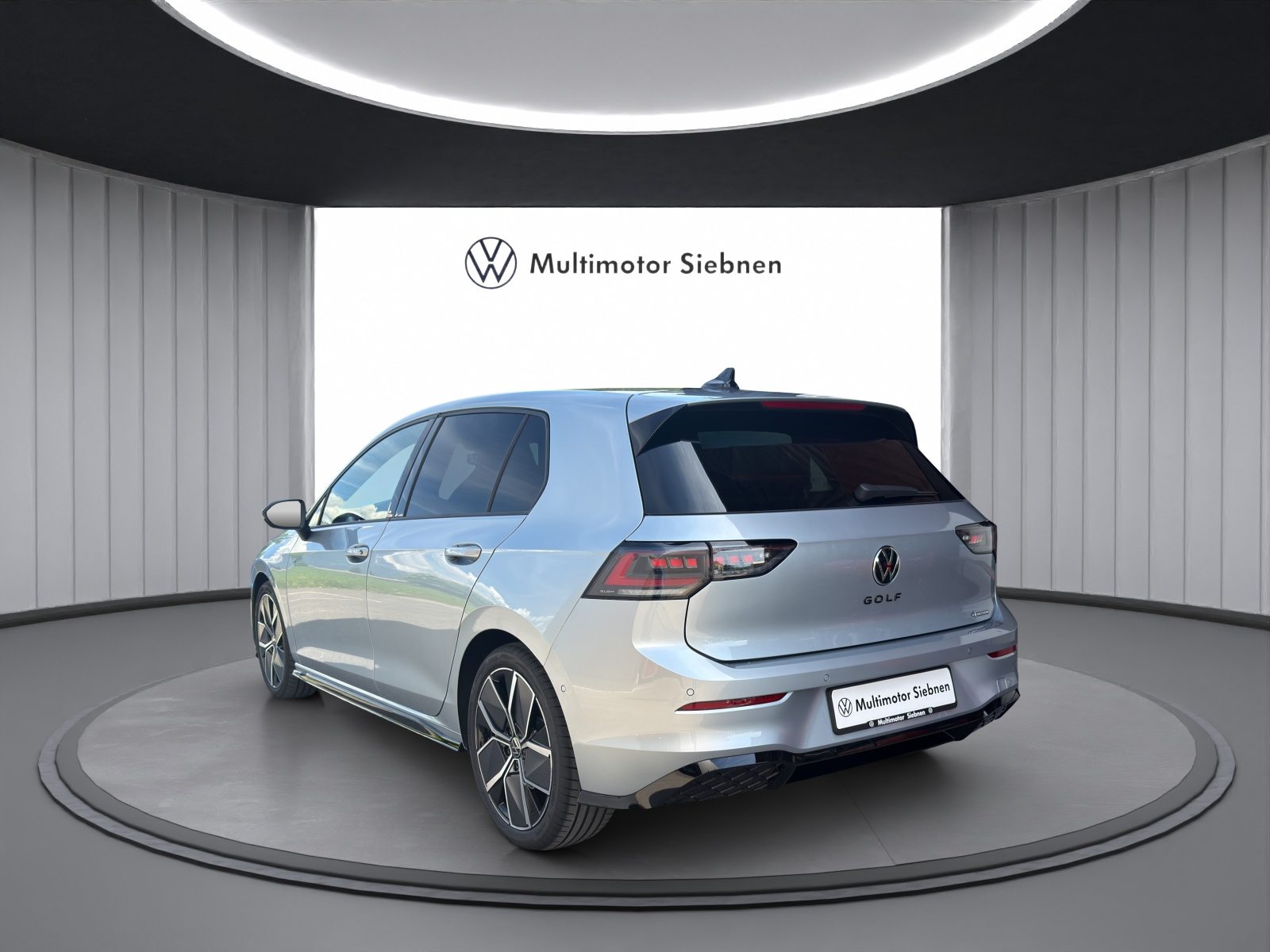 VW Golf R-Line, Petrol, New car, Automatic - 3