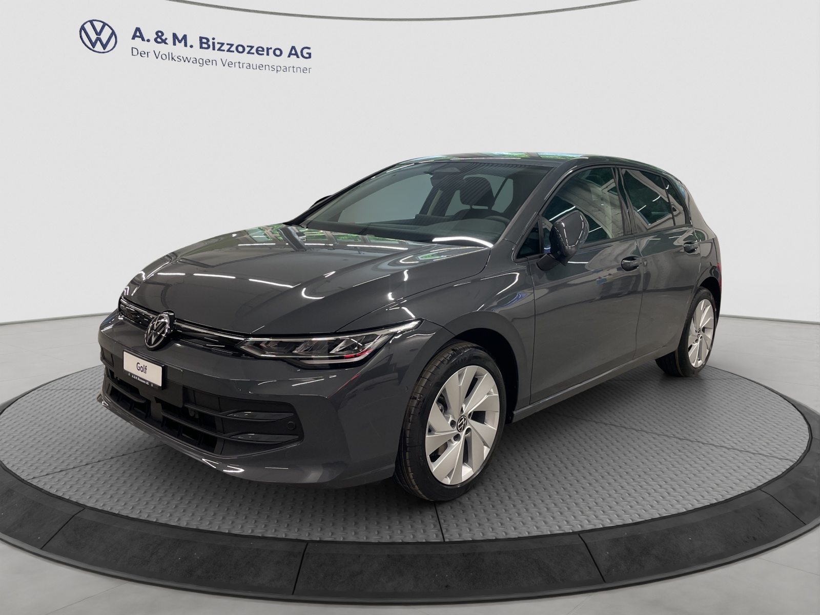 VW Golf UNITED