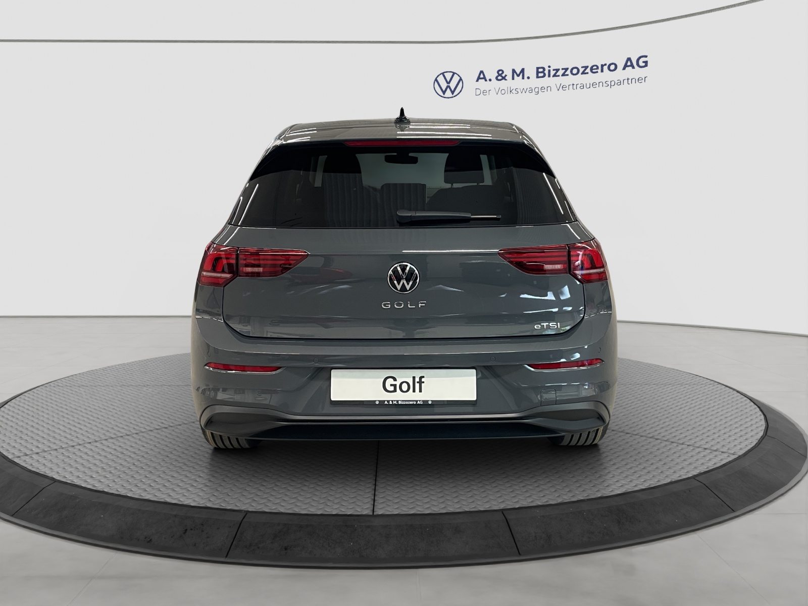VW Golf UNITED, Benzin, Neuwagen, Automatik - 4