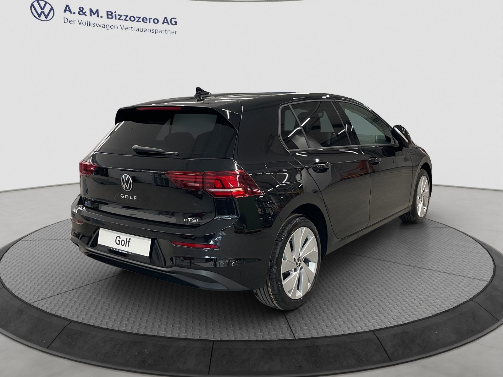 VW Golf UNITED, Benzin, Neuwagen, Automatik - 5