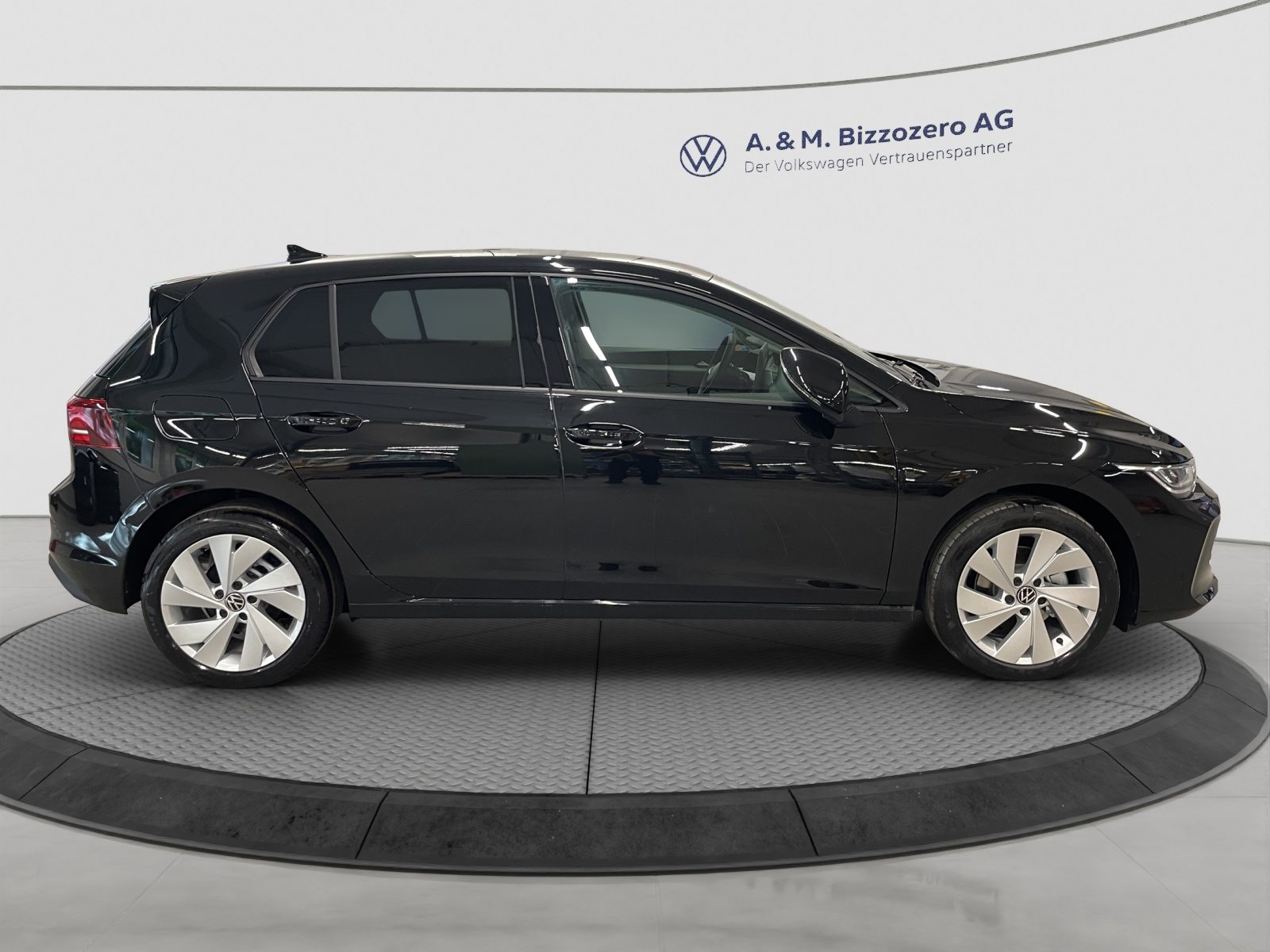 VW Golf UNITED, Benzin, Neuwagen, Automatik - 6