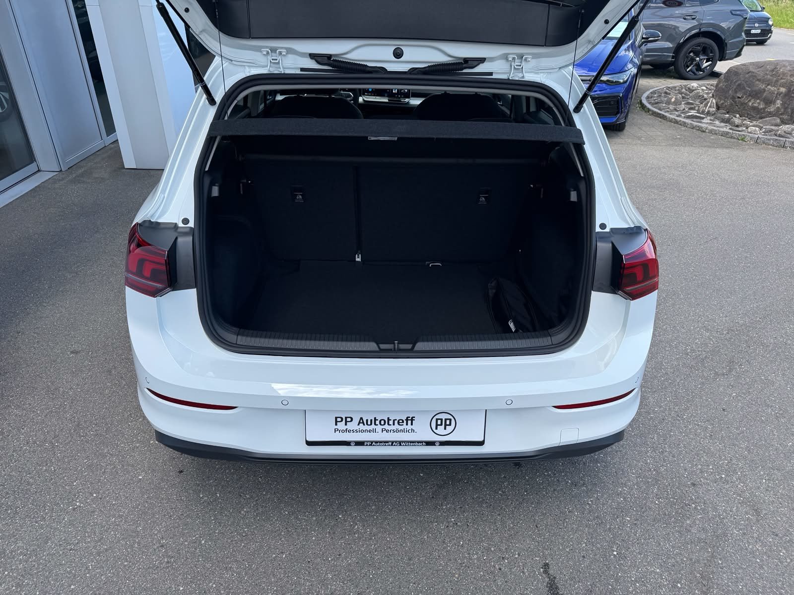 VW Golf Basis, Essence, Voiture nouvelle, Manuelle - 5