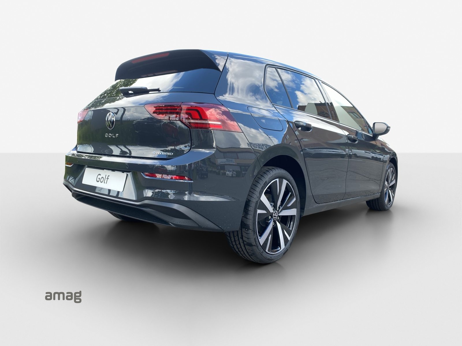 VW Golf Life PHEV, Full-Hybrid Petrol/Electric, New car, Automatic - 5