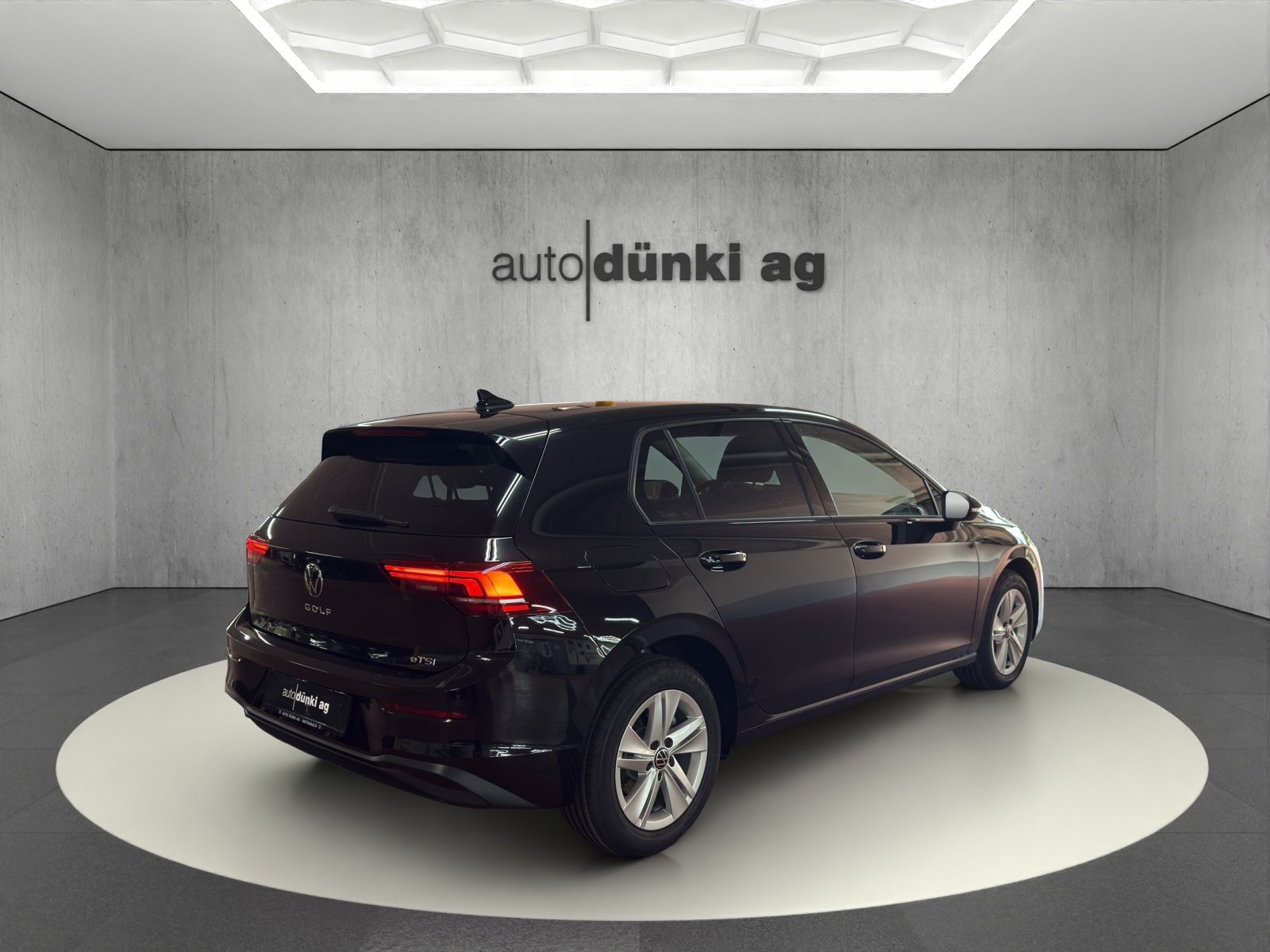 VW Golf 1.5 e TSI mHEV Value DSG, Benzin, Neuwagen, Automatik - 4