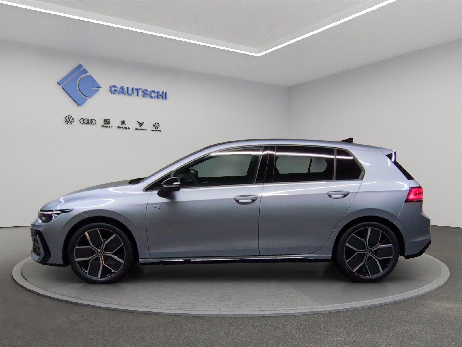 VW Golf R-Line, Benzin, Neuwagen, Automatik - 2